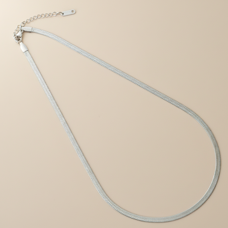 Silver snake chain necklace