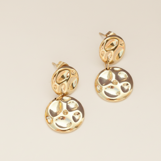Hammered gold disc dangling stud earrings